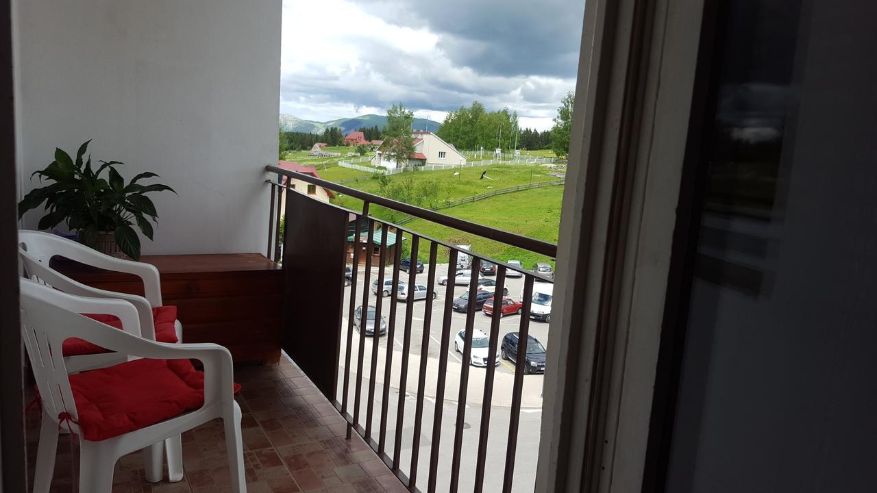 Appartamento Apartman Glomazic Žabljak Esterno foto